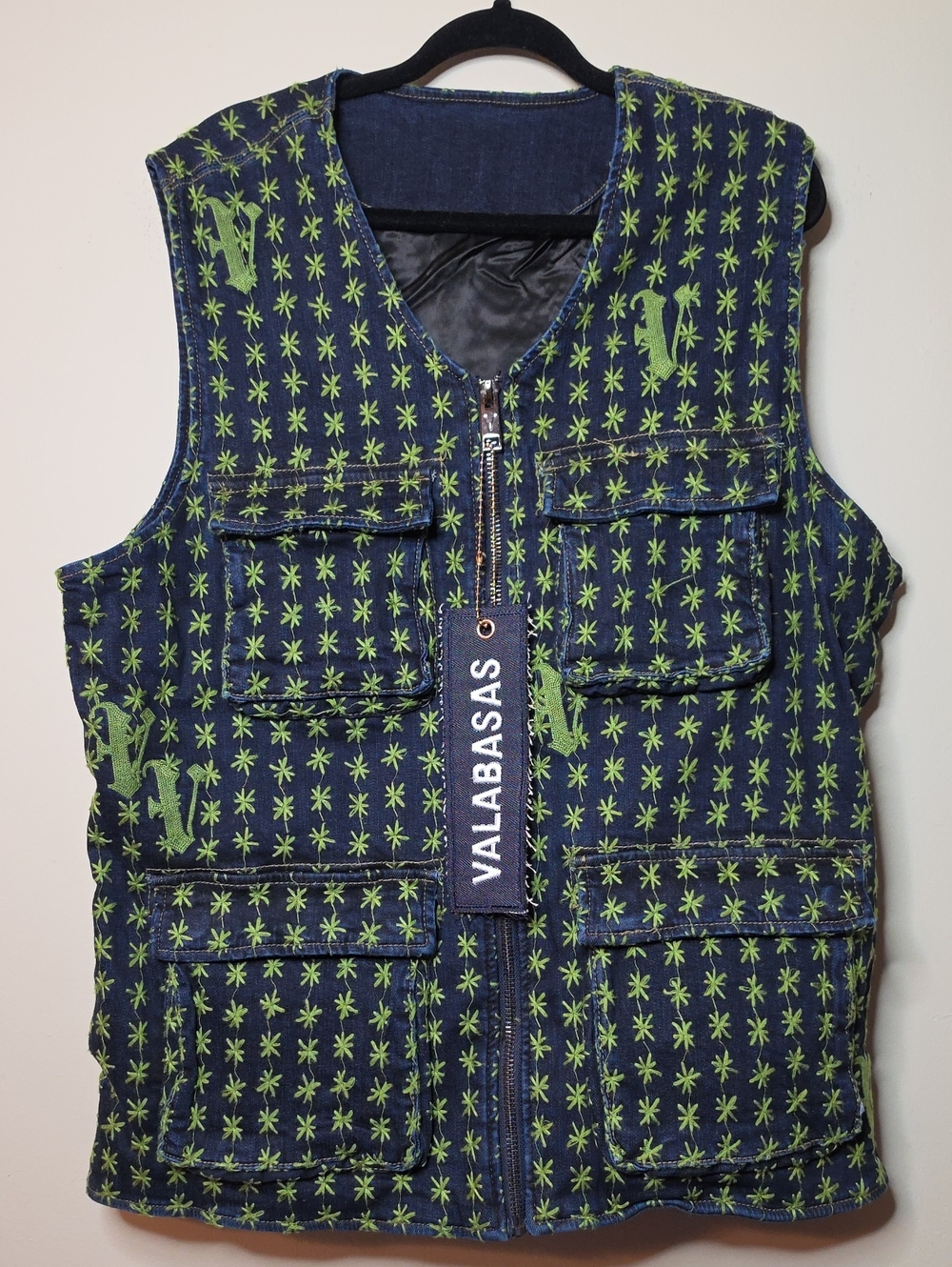 Valabasas Men's Navy & Lime Green Printed Utility Vest
